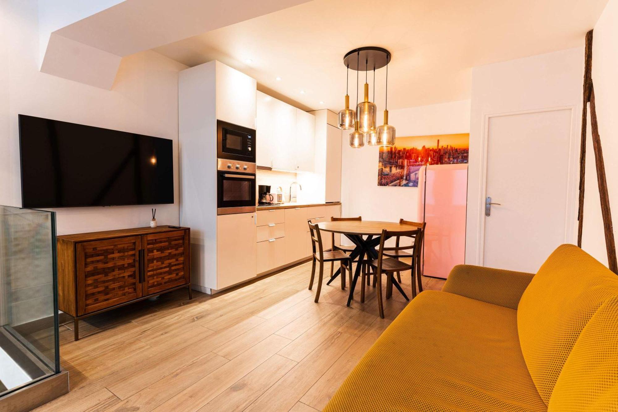 Appartement Loft 1 Bedroom Marais, Notre Dame Ac By Lcc Agency Parijs