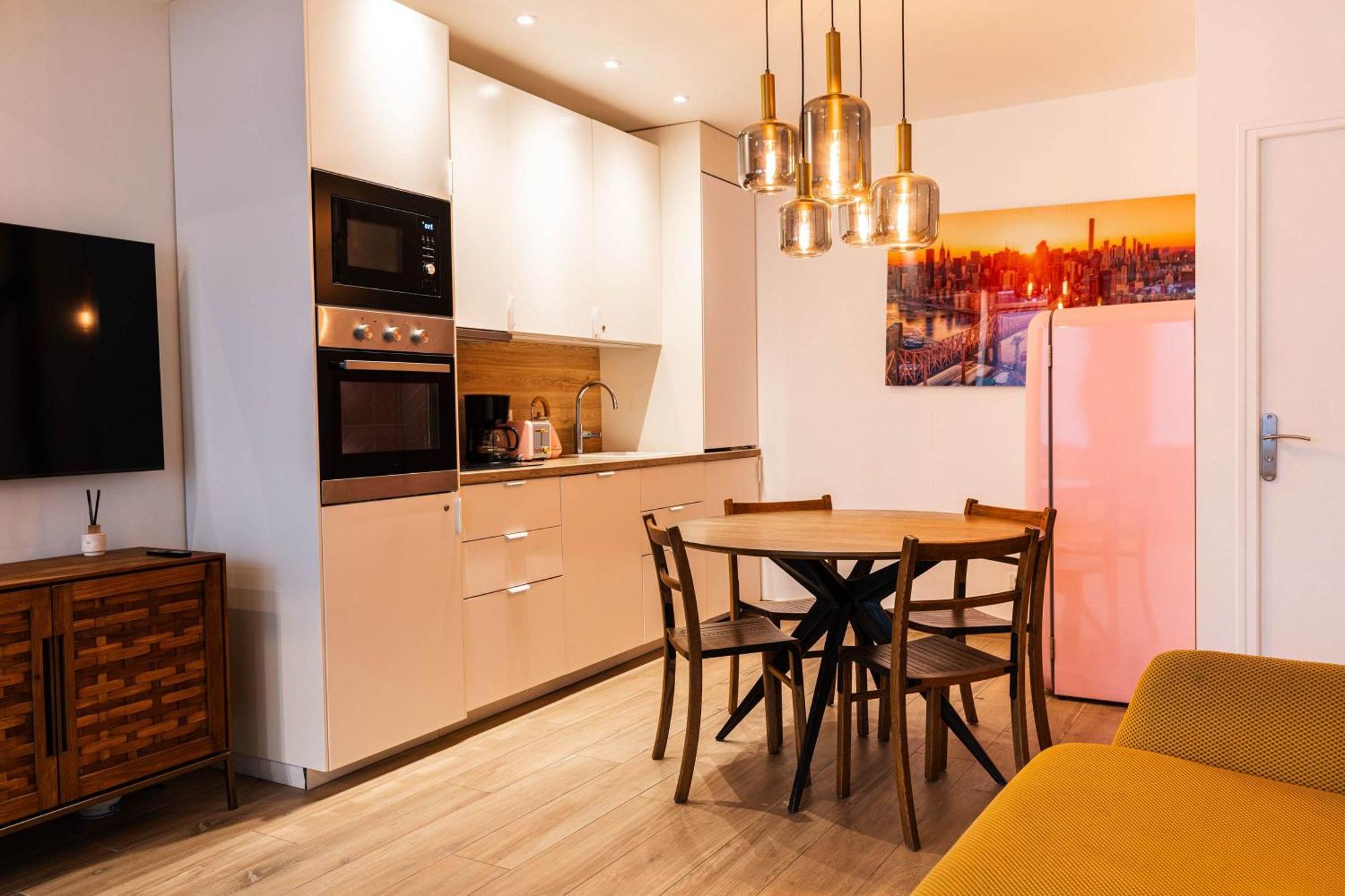 Appartement Loft 1 Bedroom Marais, Notre Dame Ac By Lcc Agency Parijs