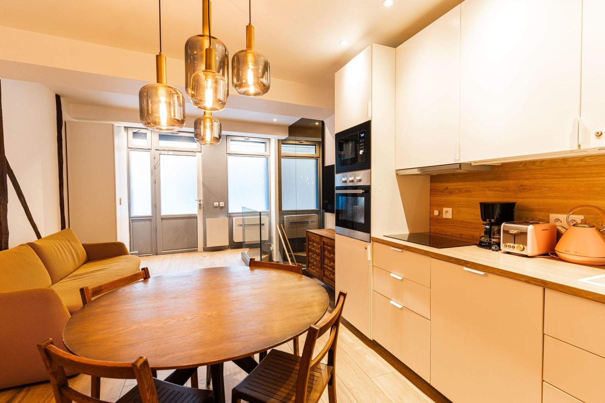 Loft 1 Bedroom Marais, Notre Dame Ac By Lcc Agency Appartement Parijs